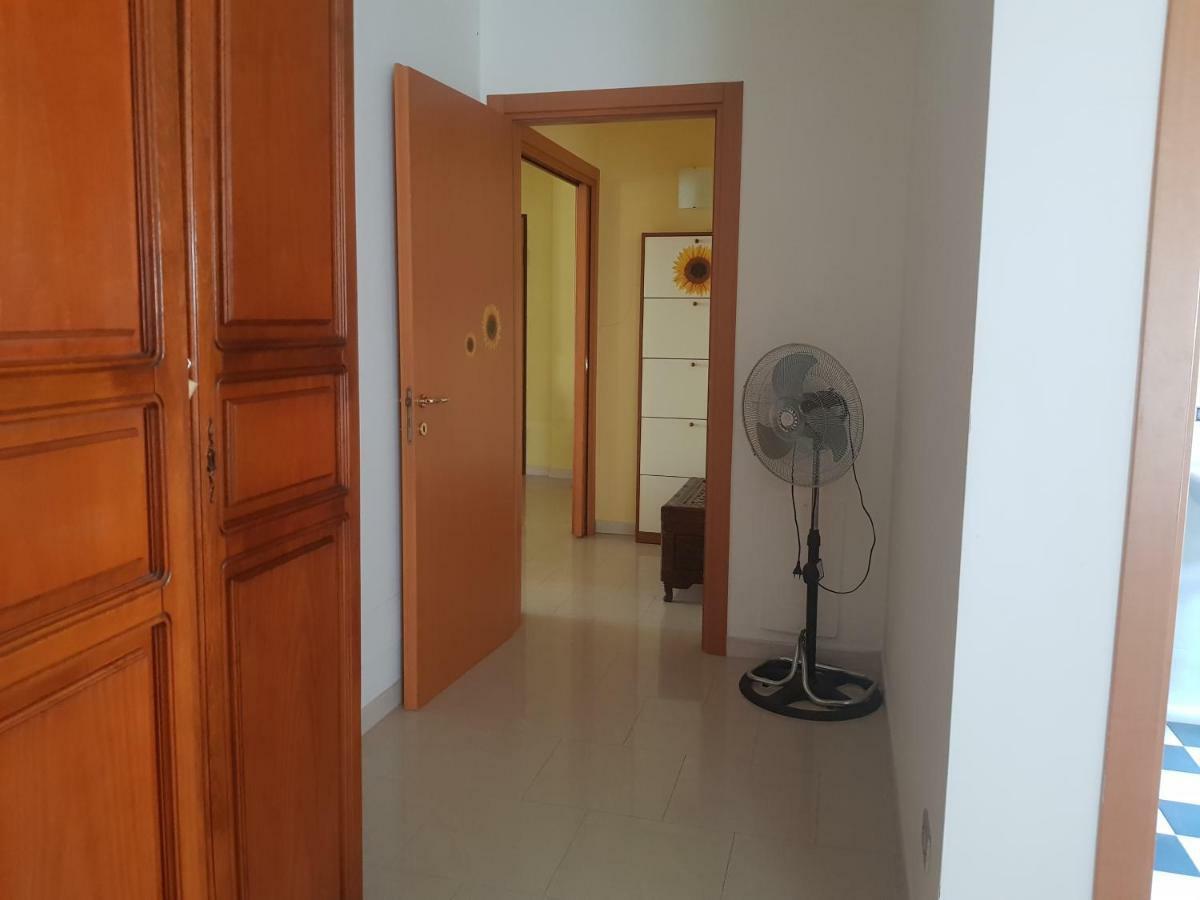Sammichele Di Bari "La Casa Di Mariagrazia" Rooms Con Cucina Condivisa E Terrazza חדר תמונה